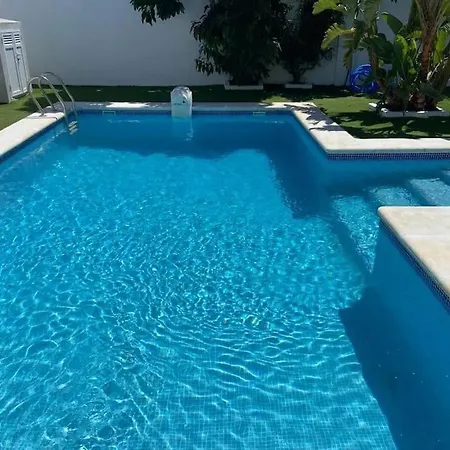 Moon Conil Con Piscina קוניל דה לה פרונטרה